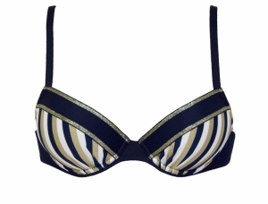 LA BELLE A BORD ON/OR NAVY