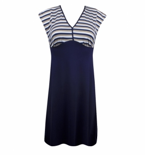 LA BELLE A BORD ON/OR NAVY