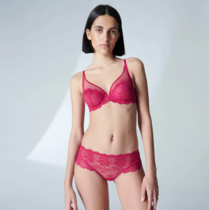 REVE 303/CRANBERRY