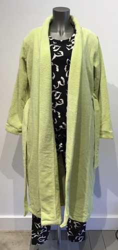 BATHROBES 770