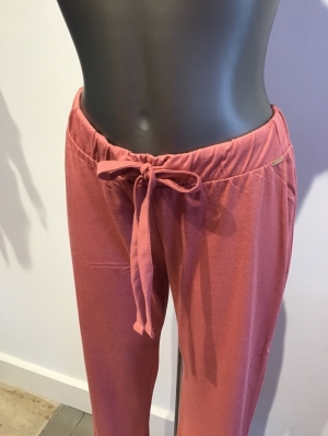 LUXURY SOLIDS  229/DARK ROSE